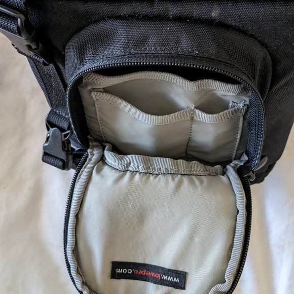 Nikon D40 with 18-200mm lens and camera bag EUC - Picture 14 of 16